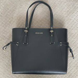 Michael Kors Black Voyager Tote Bag - NWT!